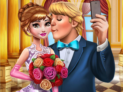 Read more about the article Prom Queen and King