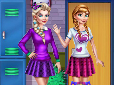 Read more about the article Princesses College Looks