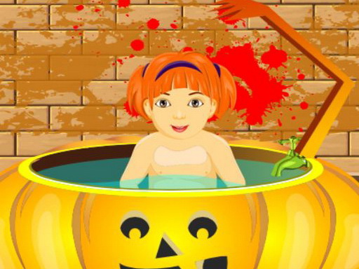Read more about the article Little Baby Halloween Bathing