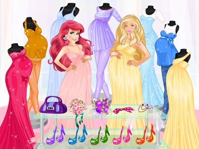 Read more about the article Pregnant Princesses Fashion Outfits