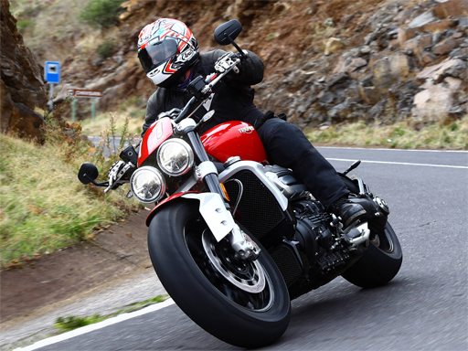Read more about the article Triumph Rocket 3 Puzzle
